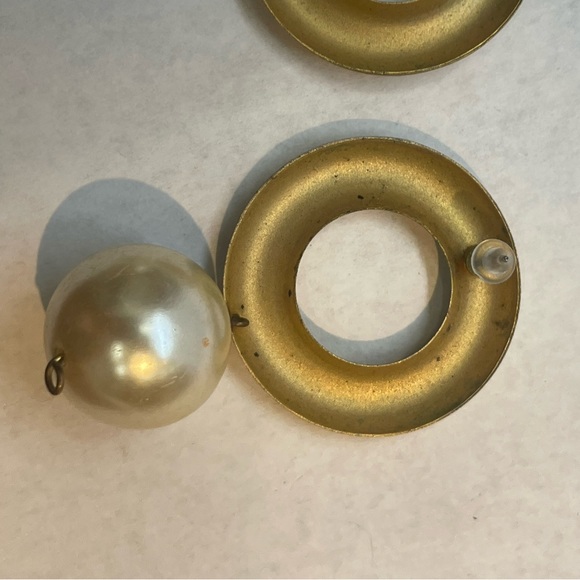 Vintage Earring with gold tone - Picture 7 of 8